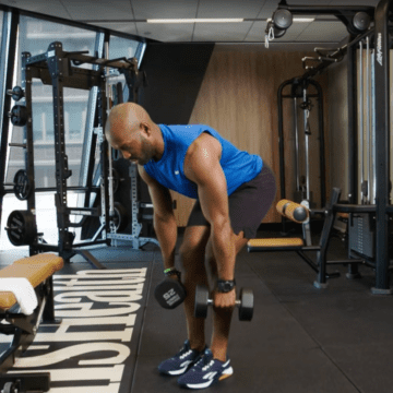 4 упражнения с гантелями для начинающих, которые должен знать каждый