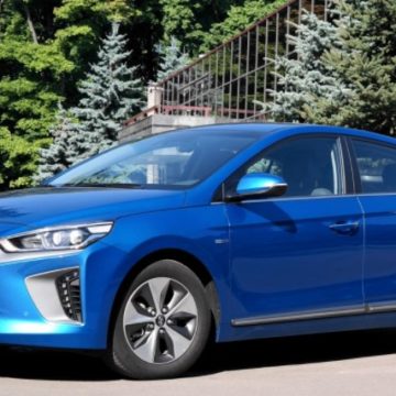 Hyundai обновила гибрид и электрокар Ioniq
