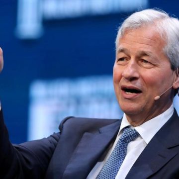 Глава JPMorgan Chase снова стал самым высокооплачиваемым банкиром США