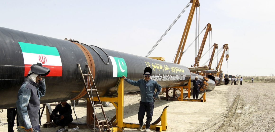 Иран наращивает темпы не только в стальной промышленность, но и в нефтяной