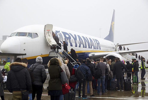 Ryanair-Flight-strike-in-Germany-1502667 Ryanair отменил 150 рейсов из-за забастовки в Германии