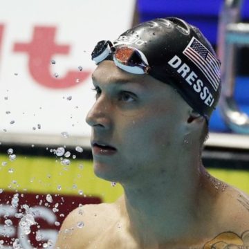 Рекорд Майкла Фелпса на 100 м избили