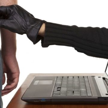 Финансовые мошенники в интернете и защита от них