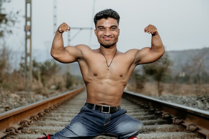 Рост этого бодибилдера всего 1 метр, но он твердо знает, что нет ничего невозможного