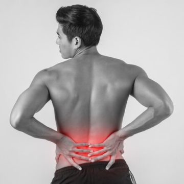 Как укрепить спину: 4 упражнения, которые помогут избавиться от болей в пояснице