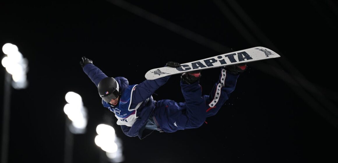 Олимпийский сноубордист Чейз Джози прокатился на маслкаре MH