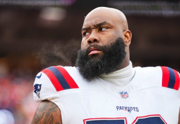 «Патриоты Новой Англии» сразились с Морганом Мозесом в вопросах «Долголетие», «Дрейк Мэй» и «Суперкубок LX»