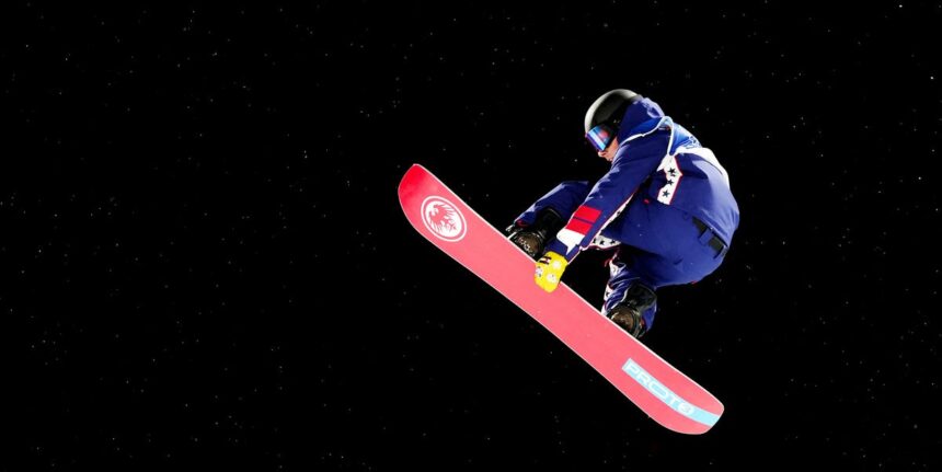 olympic-snowboarder-chase-blackwell-took-a-ride-in-the-mh-muscle-car-a748039 Олимпийский сноубордист Чейз Блэквелл прокатился на маслкаре MH