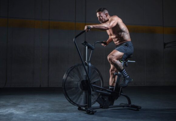 Эти 18 упражнений помогут вам избавиться от жира на животе