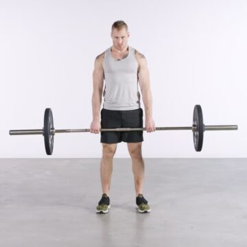Как выполнять становую тягу со штангой в правильной технике