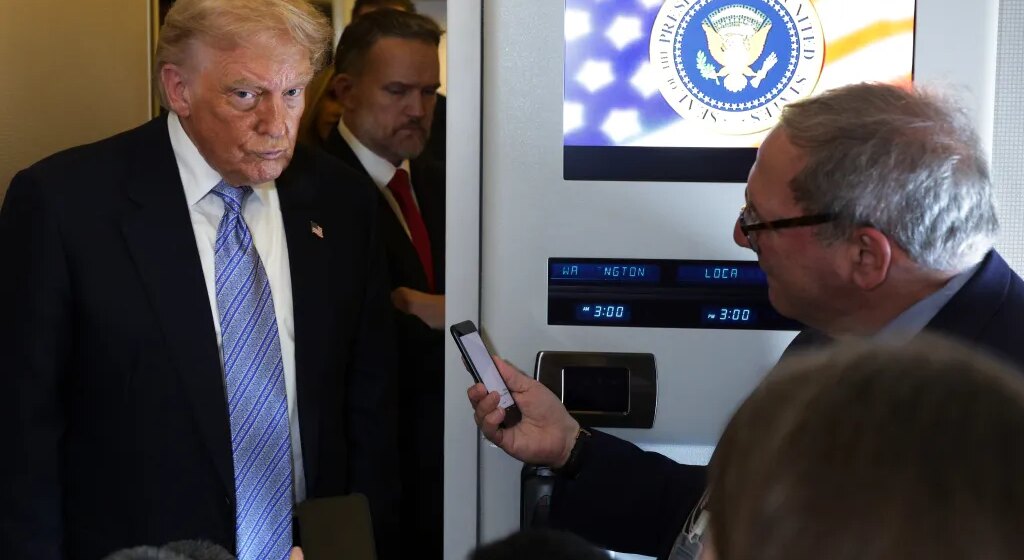 58a6f0a58537686438a04fca531ada32 Трамп обвинил репортера New York Times в государственной измене из-за статьи о войне в Иране