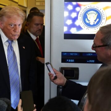 58a6f0a58537686438a04fca531ada32 Трамп обвинил репортера New York Times в государственной измене из-за статьи о войне в Иране