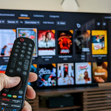 Netflix тестирует новый голосовой поиск на базе искусственного интеллекта в США — Android Authority