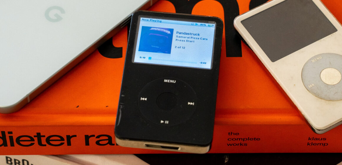86c671306de00b06ca036463e0b6fa67 Я выключил музыку на телефоне Android и вернулся к iPod