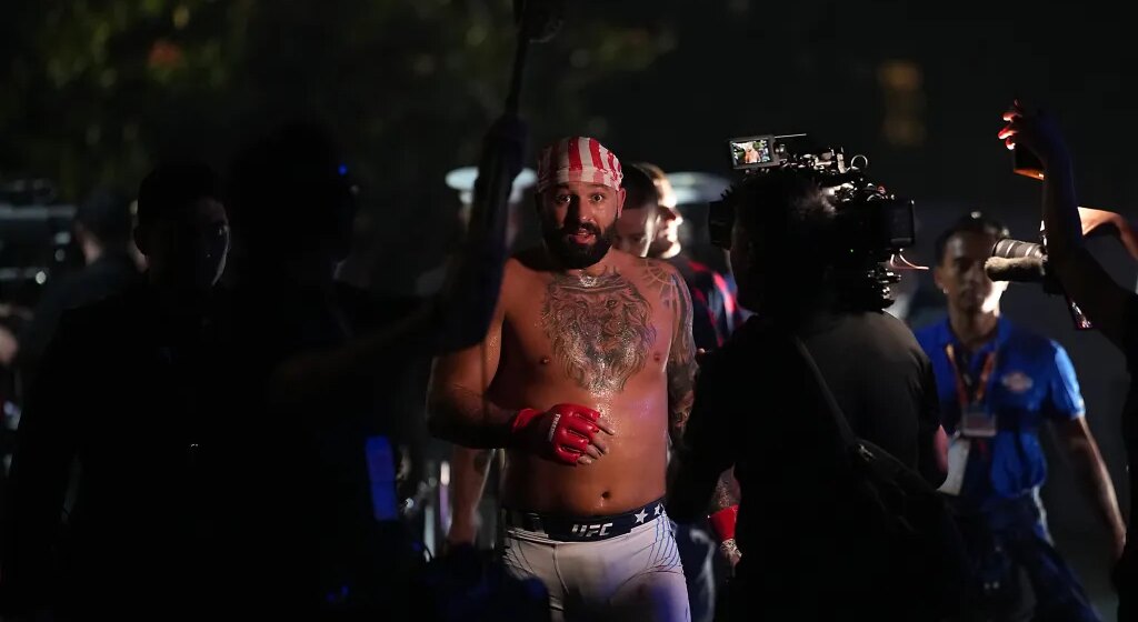 Белый дом не осуждает комментарий бойца UFC Мишель Обамы