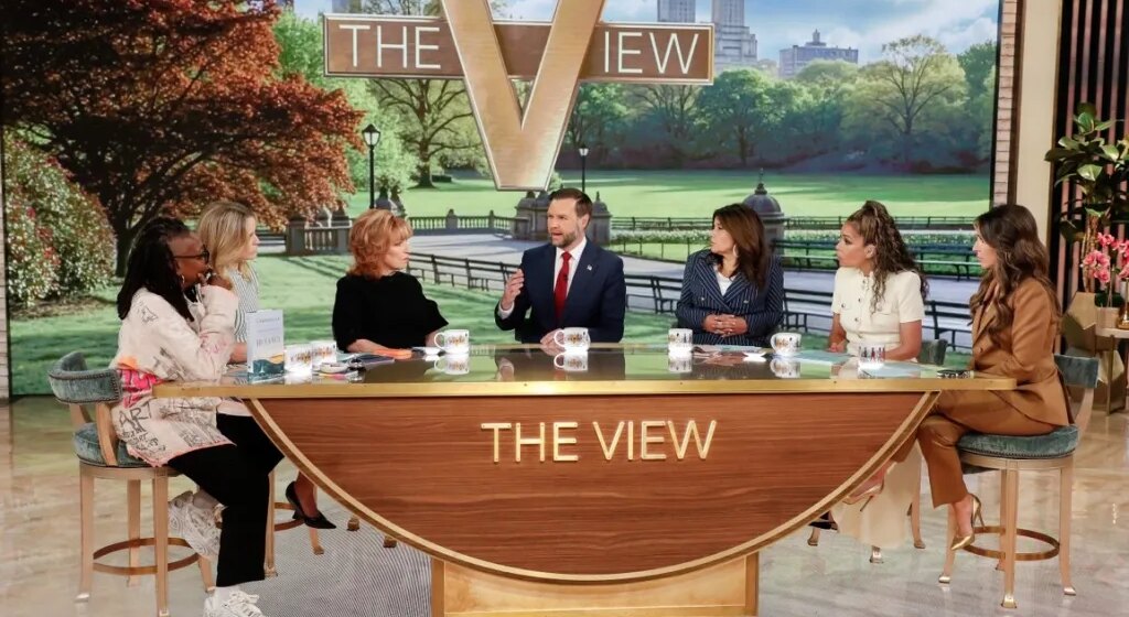 Ролик Джей Ди Вэнса на шоу The View привлек 3,3 миллиона зрителей