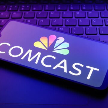 Comcast отделит NBCUniversal и Sky Media от технологического бизнеса