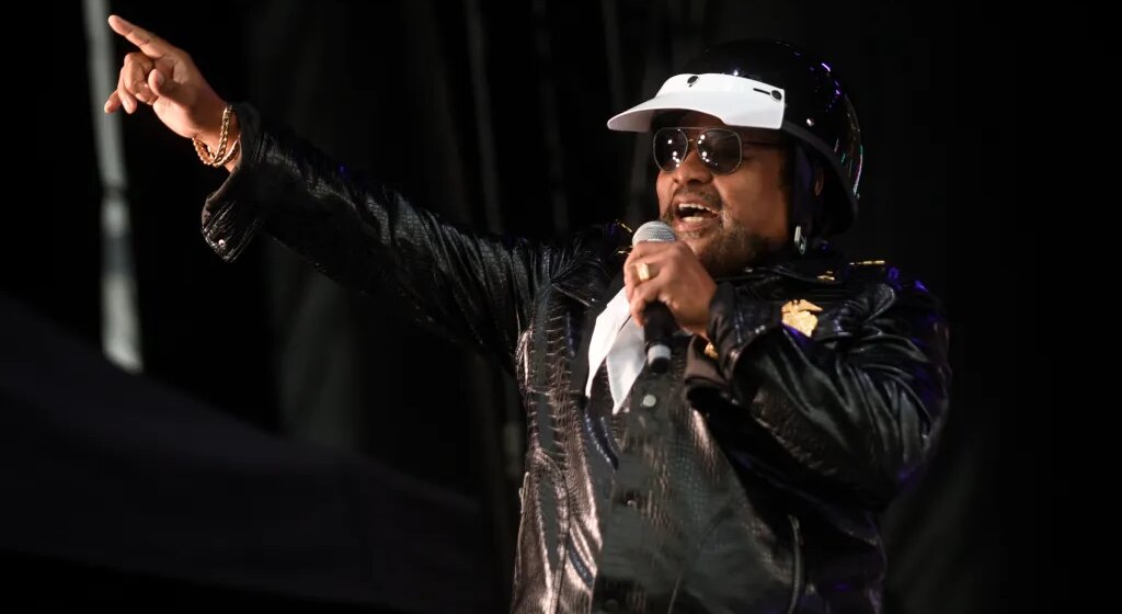 Виктор Уиллис умер: певцу Village People «YMCA» было 74 года
