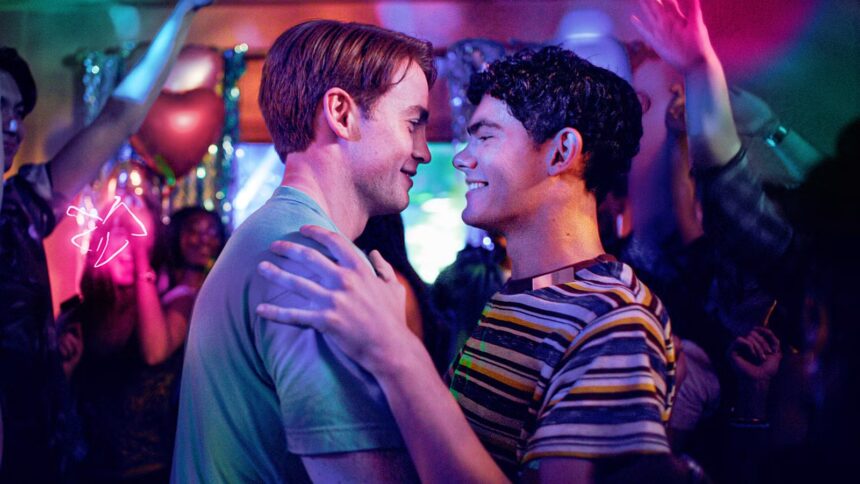 Обзор Heartstopper Forever: удовлетворительный финал одной из лучших историй о взрослении Netflix
