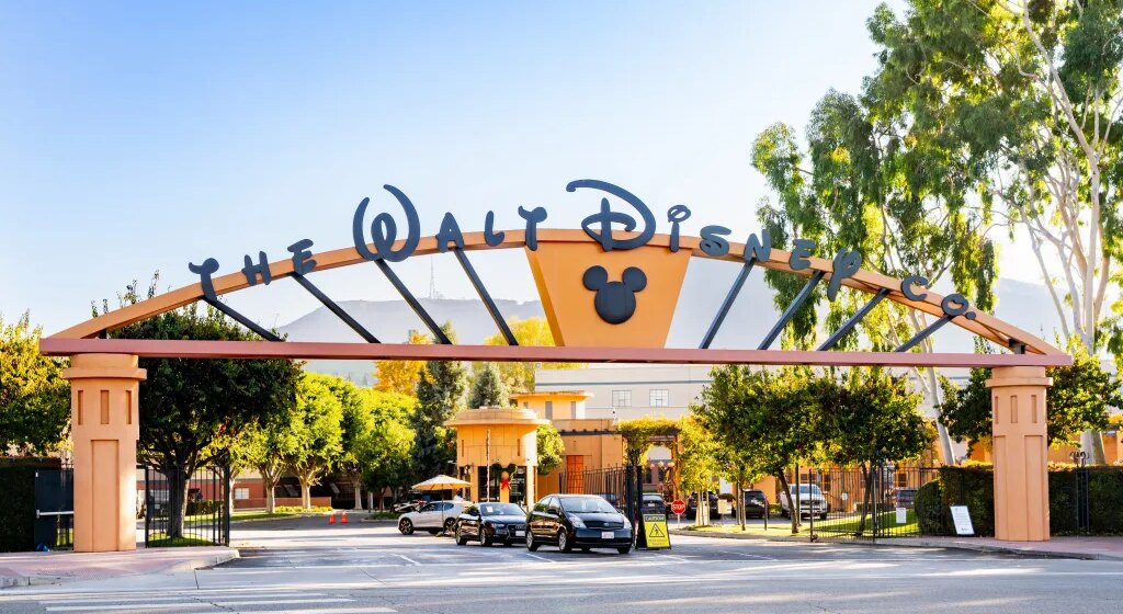 6212f2e8fe831a5f208e7f25af95804c Disney сокращает несколько сотен рабочих мест; Pixar и National Geographic среди наиболее пострадавших подразделений