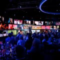Может ли упадок бизнеса кабельного телевидения отменить слияние Paramount и WBD?