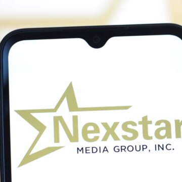 a00b76e43af6258cbbe93b8dd3fd5a80 Nexstar осуждает запрет на слияние Tegna на сумму 6,2 миллиарда долларов и призывает DirecTV и State AG
