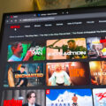 Как включить потоковую передачу Netflix 4K в Google Chrome (и почему это следует сделать)