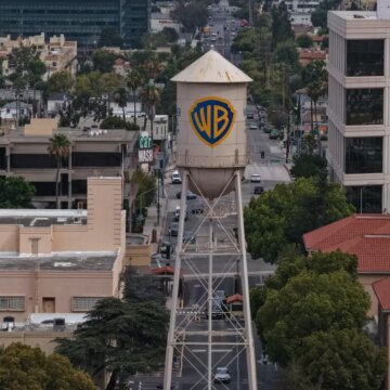 Warner Bros. Discovery терпит неудачу во втором квартале как «Супергёрл», отсутствие результатов в НБА снижает результаты