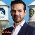 Генеральный директор Regal Cinemas выступает за слияние Paramount и WBD