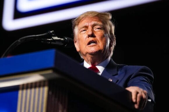 Трамп считает, что ИИ сталкивается с множеством ограничений