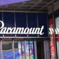 Акции Paramount снижаются, несмотря на одобрение Уолл-стрит сделки