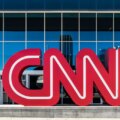 CNN проведет дебаты между Ксавье Бесеррой и Стивом Хилтоном
