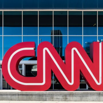 e10624d7368b2bafe3e1f18420518510 CNN проведет дебаты между Ксавье Бесеррой и Стивом Хилтоном