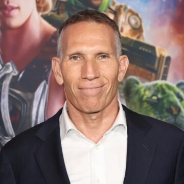 237db2d88f6ef037317a47898adde025 Инон Крайц стал со-гендиректором Paramount и увеличил зарплату после слияния с WBD