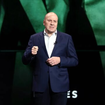 Джей Би Перретт из WBD переходит на руководящую должность в Skydance