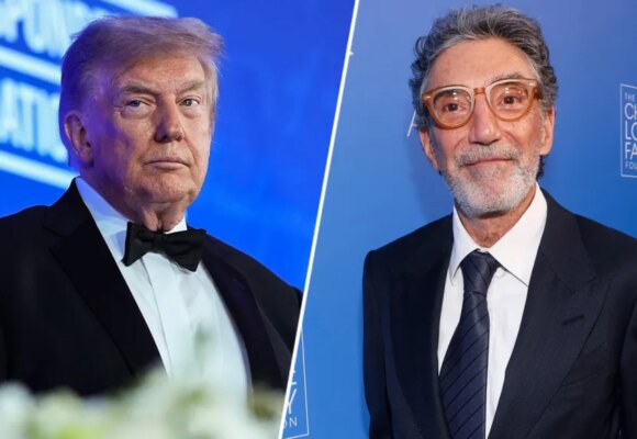 Белый дом осудил Чака Лорри за шутки о Трампе